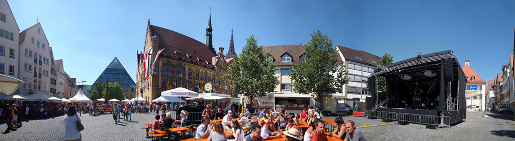 DSC09924_Panorama1_107x29cm_x1024