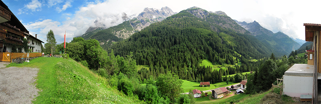 IMG_1132_Panorama1_98x31cm_x1024